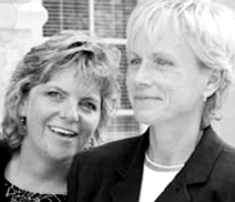 Ohio Lesbians Fight Custody Suit