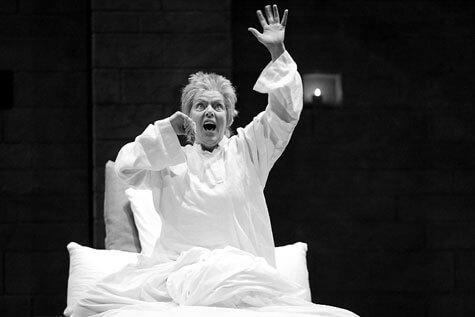 Baritone Barely Redeems ‘Bohème’