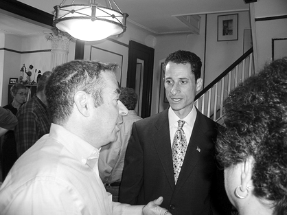 Weiner Blasts Freedom Tower Fiasco