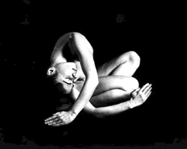 An Effortless Stretch into Infinity