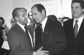 Spitzer Wows Center Gay Crowd