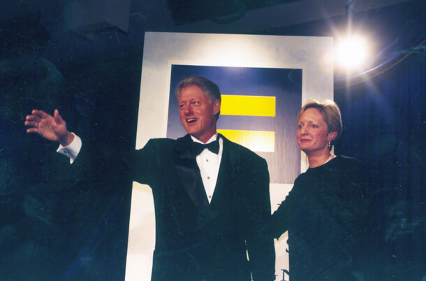 IRELAND-clinton-IS
