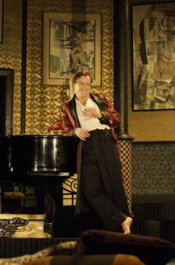 HUMM-private-lives-Toby_Stephens-Johan-PerssonIS