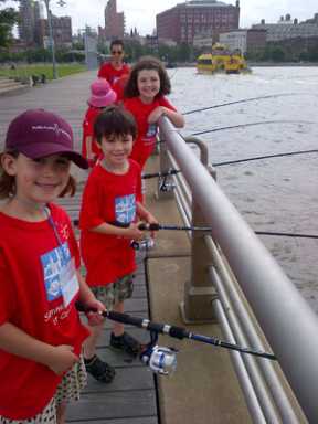 hudson-river-park-fishing-IS