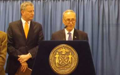 de-blasio-schumer-IS