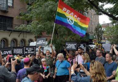humm-stonewall-peace-copy