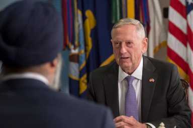 SD hosts Canadian minister of defense