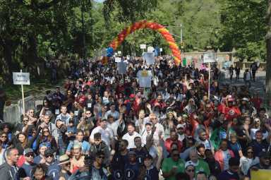 AIDS Walk NY 2017
– � Donna F. Aceto  – 
-Not to be Used  Without Permission