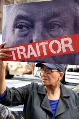 trump-traitor-copy