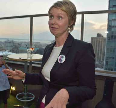 Cynthia Nixon Says Don’t Vote for Me