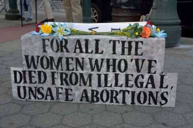 Anti-Abortion Homophobes Resurgent Under Trump|Anti-Abortion Homophobes Resurgent Under Trump|Anti-Abortion Homophobes Resurgent Under Trump|Anti-Abortion Homophobes Resurgent Under Trump|Anti-Abortion Homophobes Resurgent Under Trump