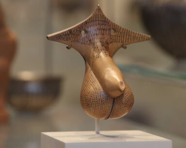 Unhung-heroes-Met-Museum-Phallus-Vase