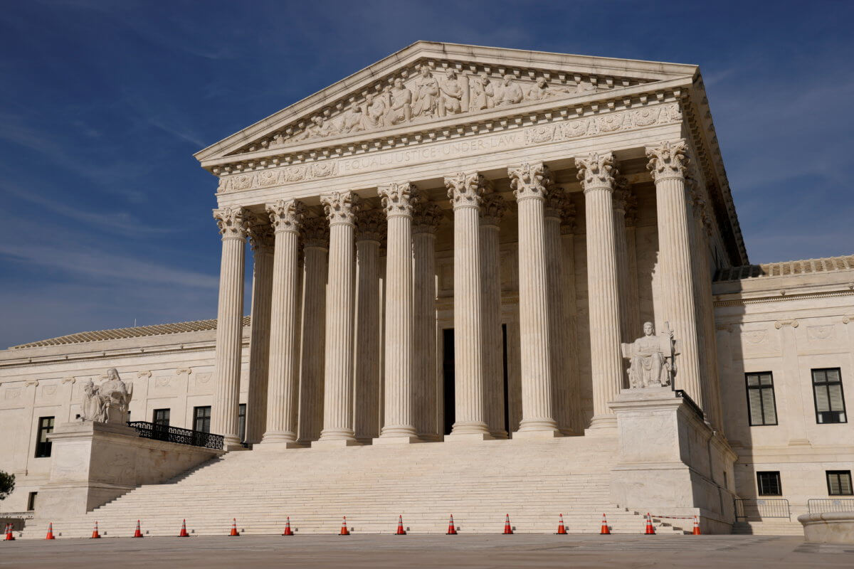 FILE PHOTO: The U.S. Supreme Court building in Washington