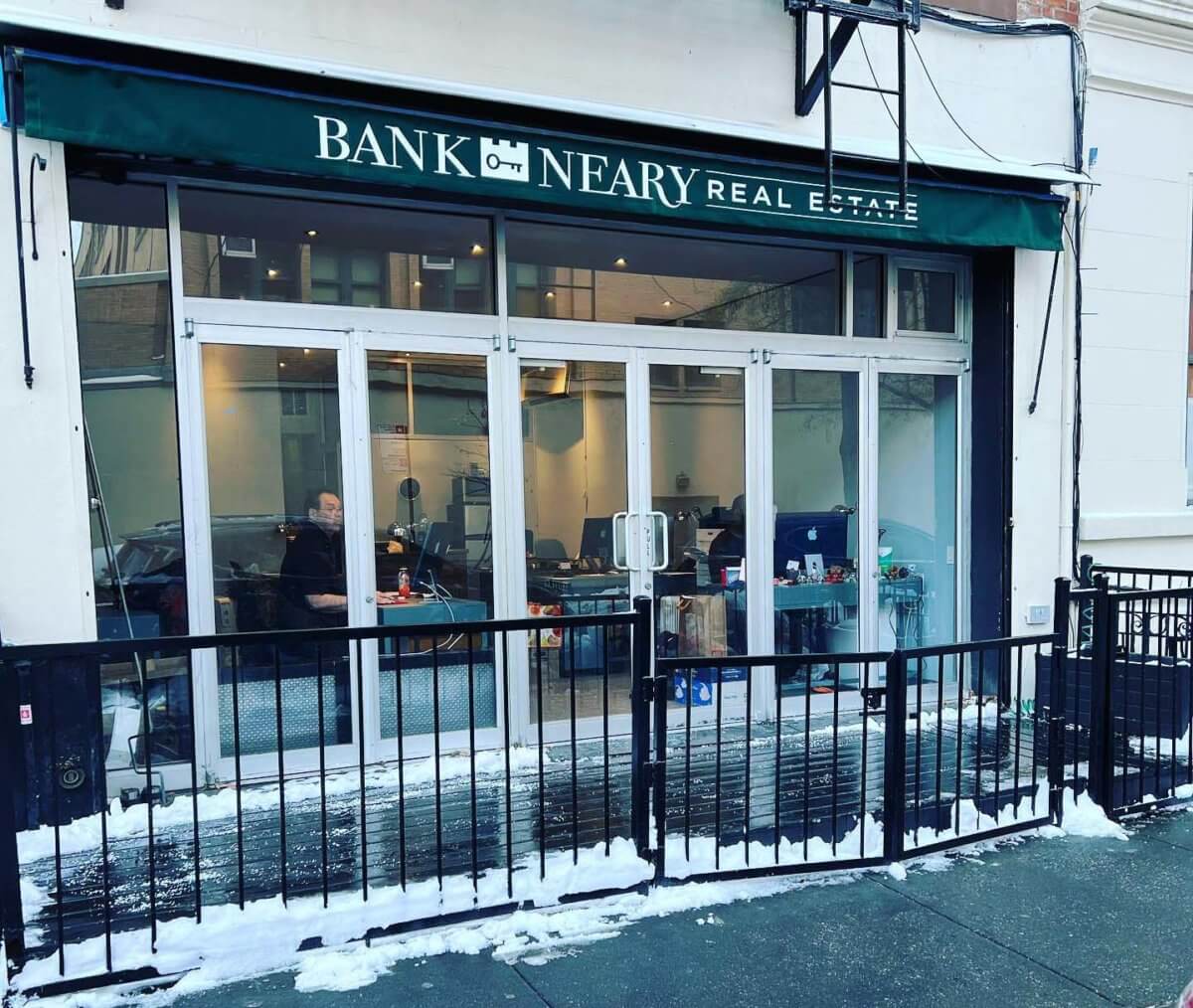 Bank-Neary-office