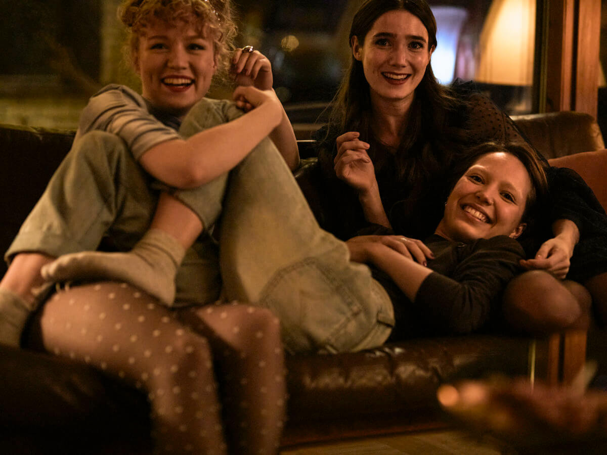 "Girl Picture" cast on a couch.