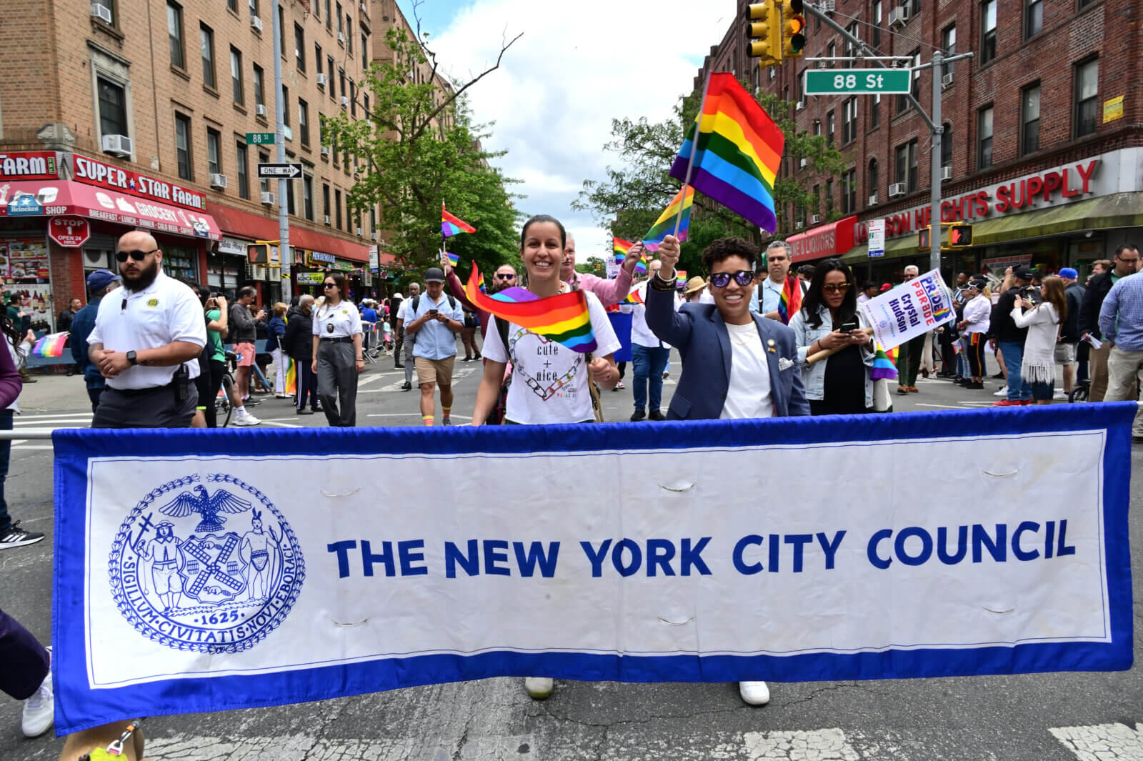 City Council votes to establish commission on LGBTQ older adults