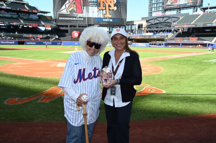 Maybelle Blair with Mets' co-owner Alex Cohen.