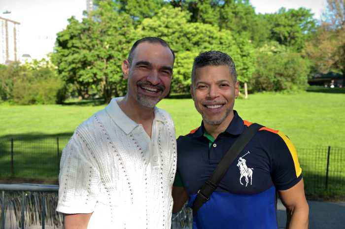 Javier Muñoz and Wilson Cruz.