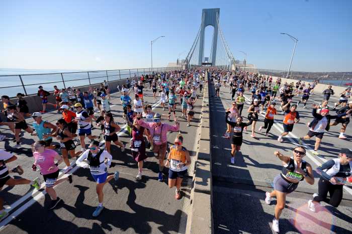 Runners cross the the Verrazzano-Narrows Bridge during the 2025 TCS New York City Marathon.