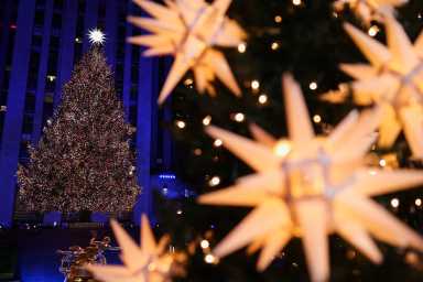 The Christmas tree is lit during the 2025 Rockefeller Center Christmas Tree Lighting Ceremony in Manhattan, New York City, U.S., December 3, 2025.