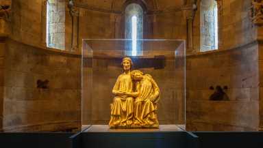 The culminating piece of the exhibit is a 14th century German statue borrowed from the Cleveland Museum of Art, depicting Jesus and John the Baptist in the style of a married couple. The plaque describes how medieval viewers would have seen their relationship as a form of marriage “with Jesus in the role of the groom” and one that “stretched gender roles and sexual identities.”