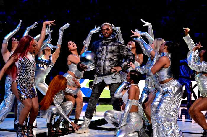 The House of Miyake-Mugler performs with the Brooklynettes.