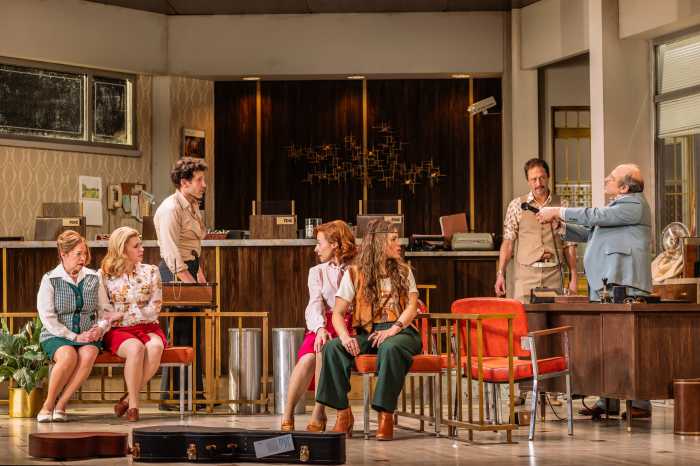 Moss-Bachrach (“Sal”), and Michael Kostroff (“Butterman”).