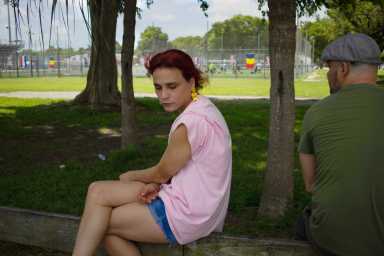 lthough “Tropical Park” was shot without a written script, it hits certain beats in a structured manner.