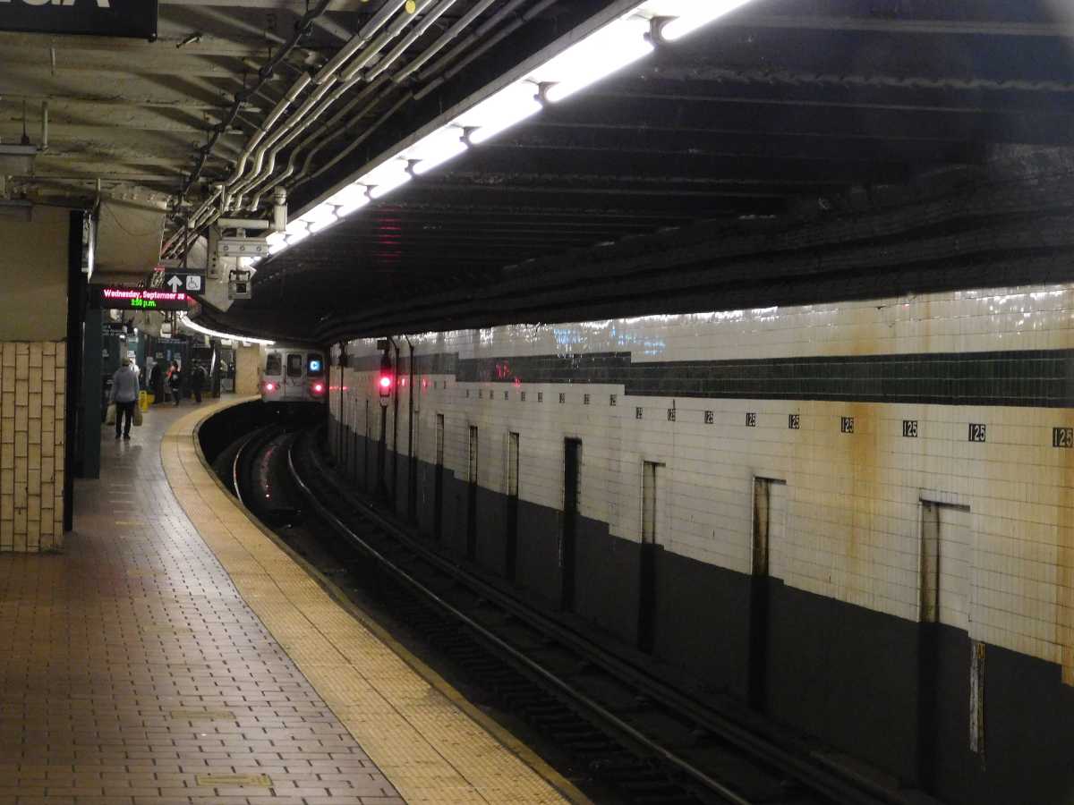 Man arrested for alleged homophobic attack in Harlem subway station